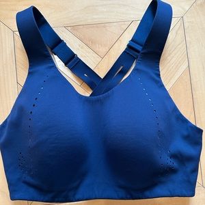 Air Support Bra High Support C-DD cups, Size 32DD, True Navy